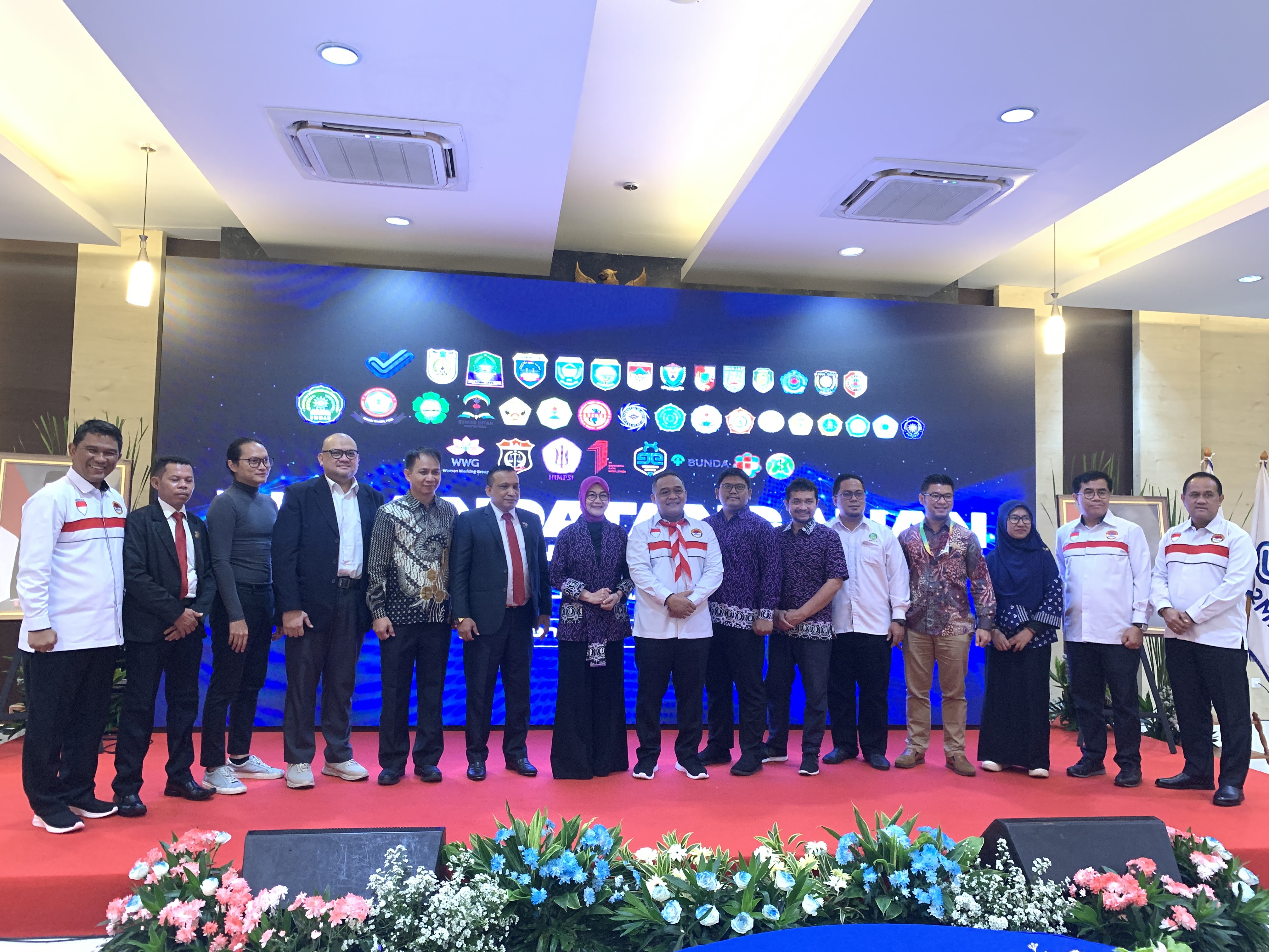 Deskripsi gambar 8