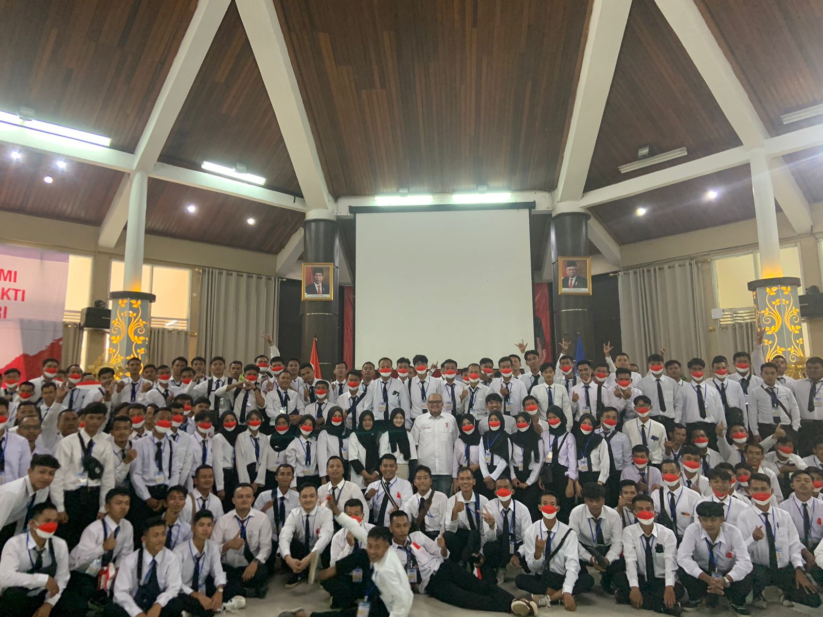 Deskripsi gambar 7